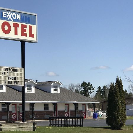 Wausaukee Exxon Quik Stop & Motel المظهر الخارجي الصورة