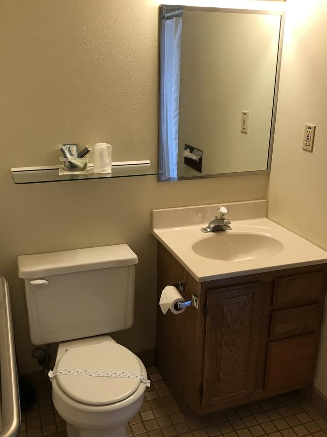 Wausaukee Exxon Quik Stop & Motel المظهر الخارجي الصورة