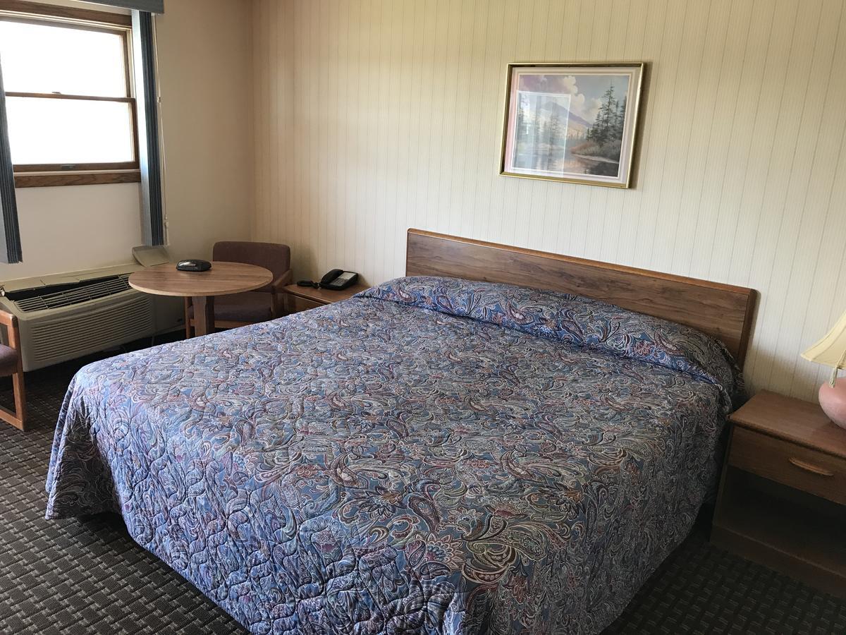 Wausaukee Exxon Quik Stop & Motel المظهر الخارجي الصورة