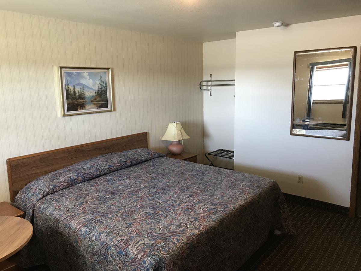 Wausaukee Exxon Quik Stop & Motel المظهر الخارجي الصورة